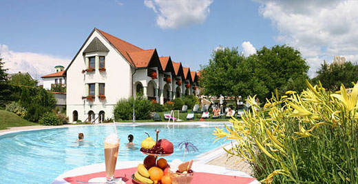 Hasik Hotel Pool
