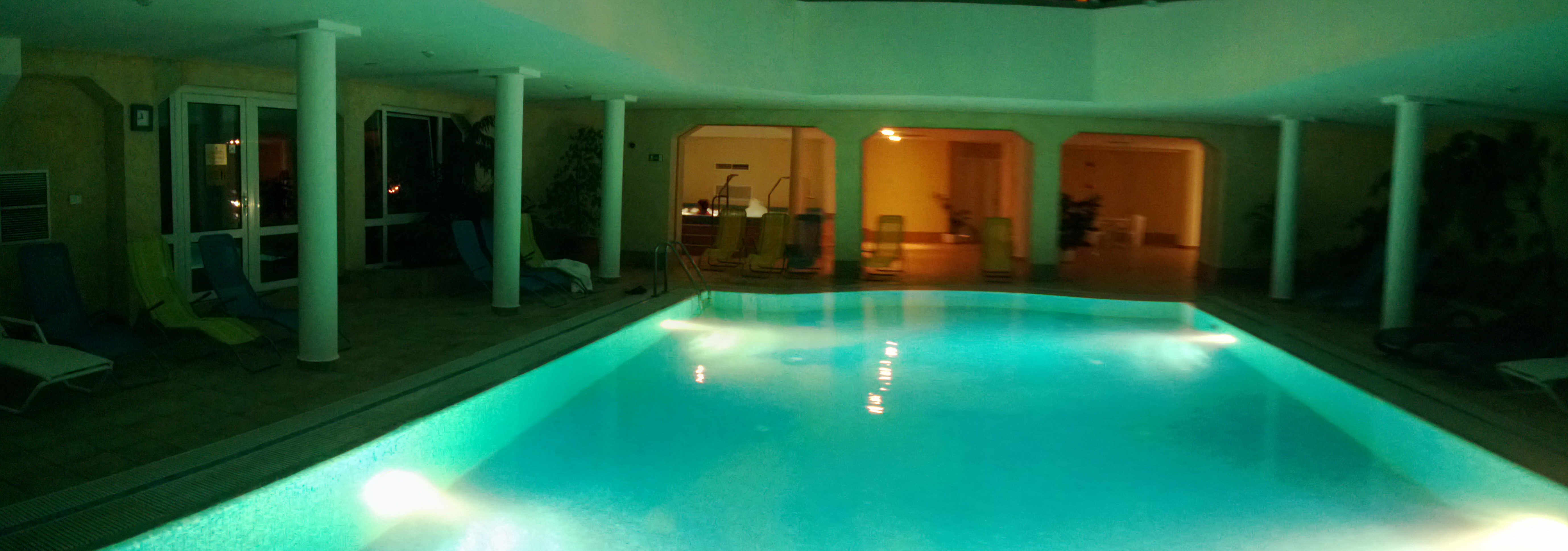 Hasik Hotel - Pool